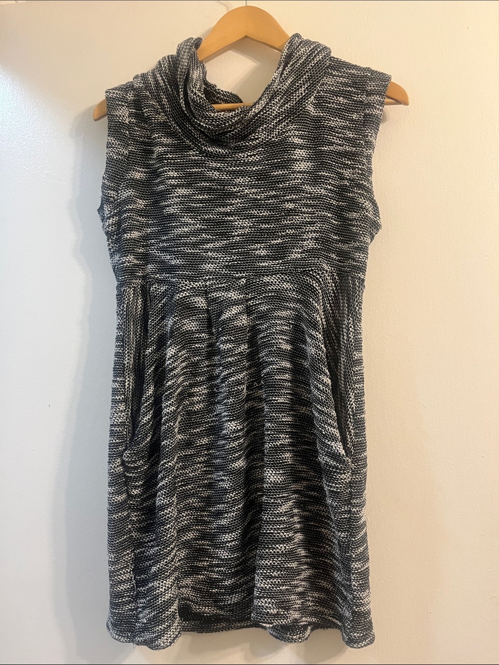 Papillon Blanc Black & White Marled Knit Dress